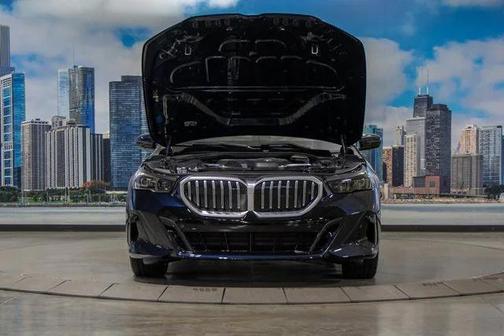 2024 BMW 530 i xDrive