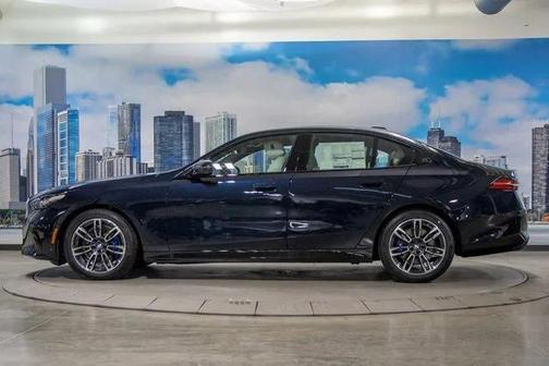 2024 BMW 530 i xDrive