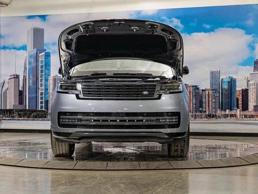 2026 Land Rover Range Rover SE