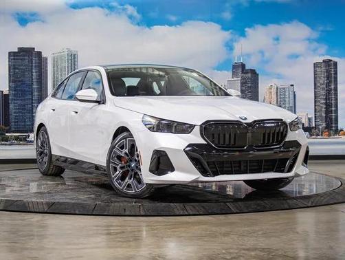 2026 BMW 550e xDrive