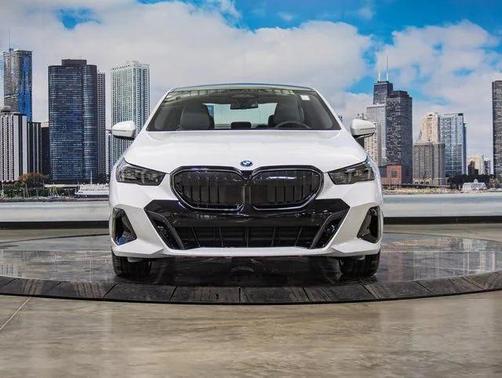 2026 BMW 550e xDrive