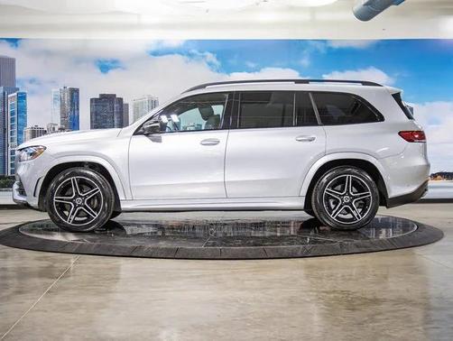 2022 Mercedes-Benz GLS 450 4MATIC