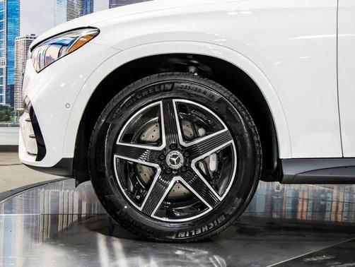 2026 Mercedes-Benz GLC 300 4MATIC Coupe