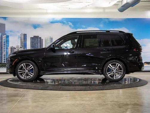 2026 BMW X7 M60i