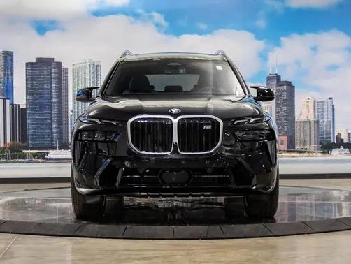 2026 BMW X7 M60i