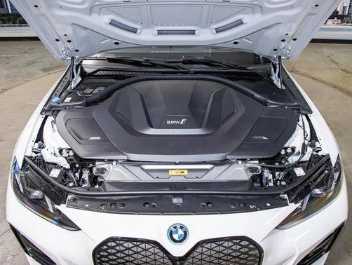 2025 BMW i4 Gran Coupe xDrive40