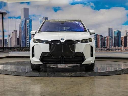 2026 BMW iX xDrive45