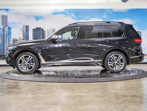 2020 BMW X7 M50i