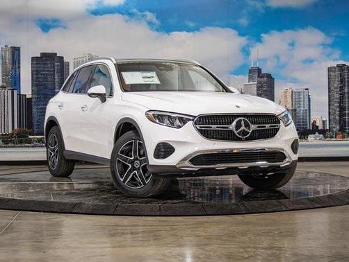 Polar White 2026 Mercedes-Benz GLC 300 4MATIC