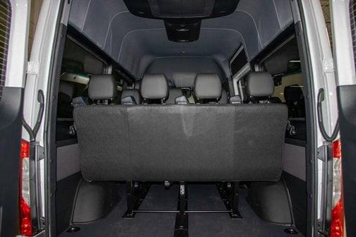 Arctic White 2024 Mercedes-Benz Sprinter 2500 144 WB High Roof
