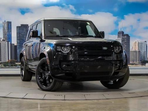 2025 Land Rover Defender V8