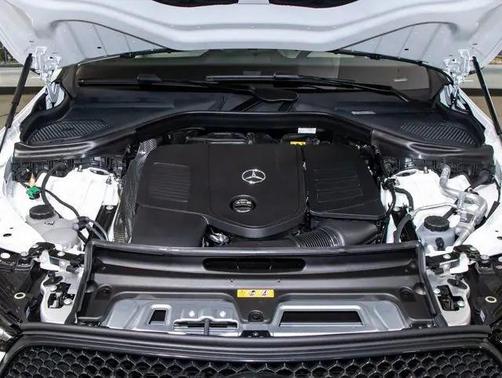 2026 Mercedes-Benz GLC 350e Base