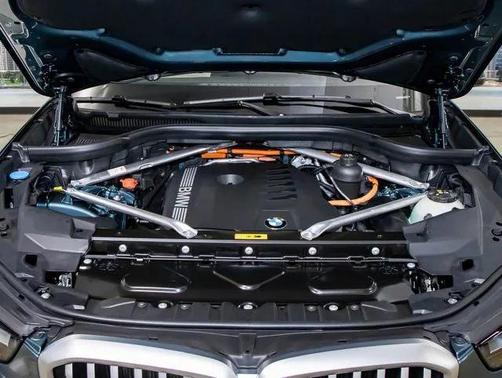 2026 BMW X5 PHEV xDrive50e