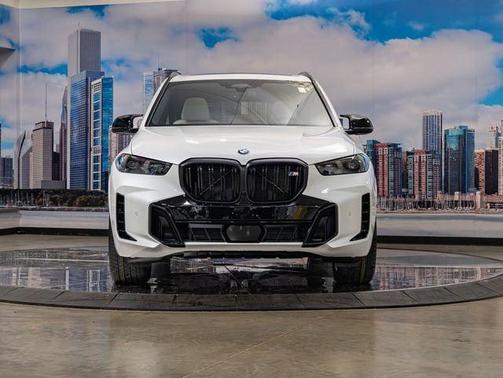 White Metallic 2026 BMW X5 M60i