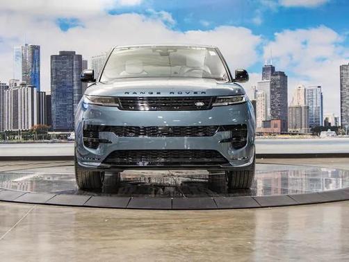 2026 Land Rover Range Rover Sport SE