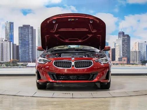 2025 BMW 230 i xDrive