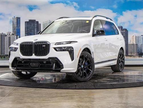 2023 BMW X7 M60i