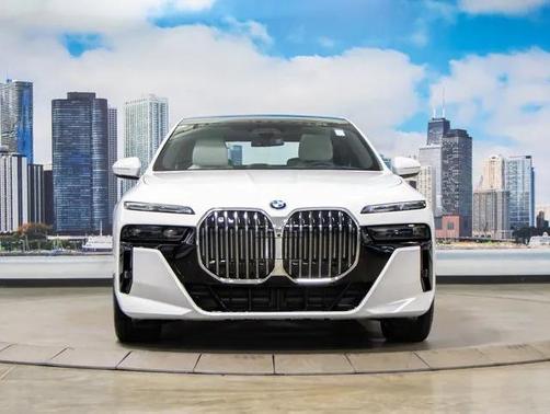 2025 BMW 760 i xDrive