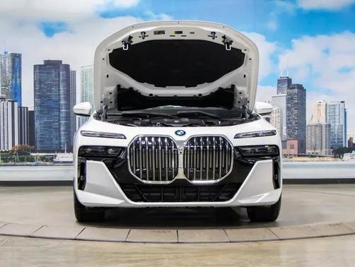 2025 BMW 760 i xDrive