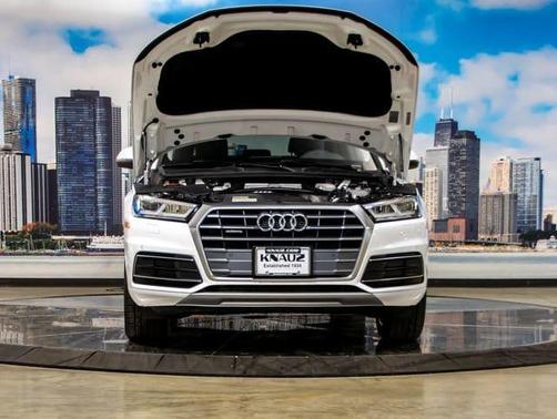 Ibis White 2018 Audi Q5 2.0T Tech Premium