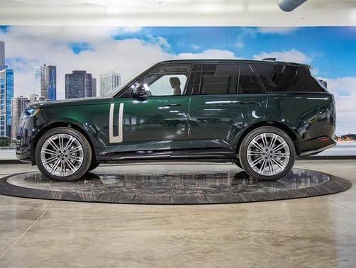 2026 Land Rover Range Rover SE