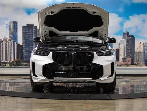 2026 BMW X5 M60i