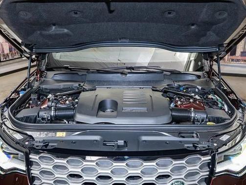 2026 Land Rover Discovery Gemini Edition