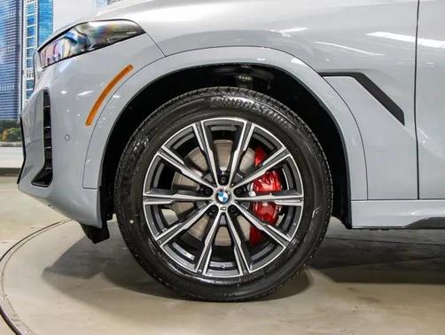 2026 BMW X6 xDrive40i