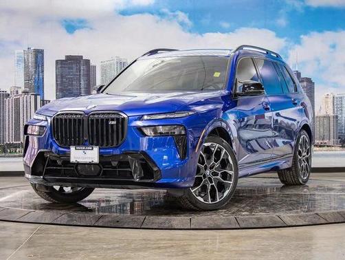 2025 BMW X7 M60i