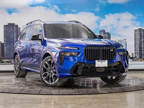 2025 BMW X7 M60i