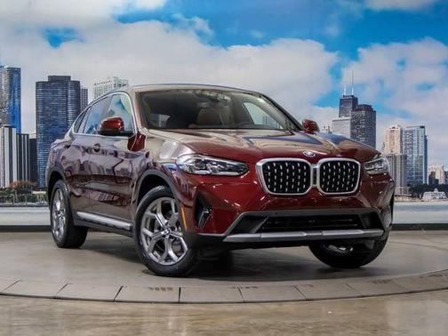 Aventurin Red 2025 BMW X4 xDrive30i