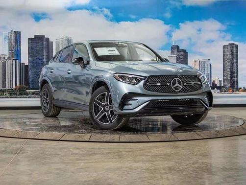 Verde Silver Metallic 2026 Mercedes-Benz GLC 300 4MATIC Coupe