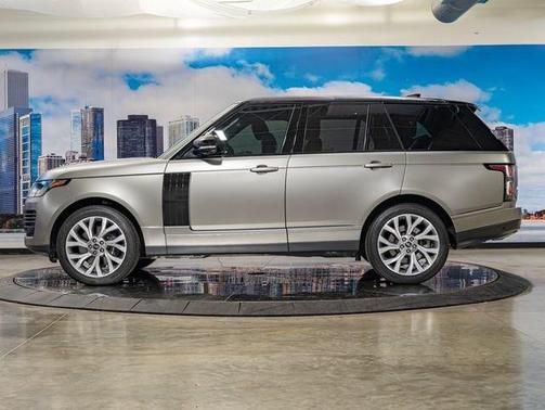 Silicon Silver Premium Metallic 2019 Land Rover Range Rover 3.0L V6 Supercharged HSE