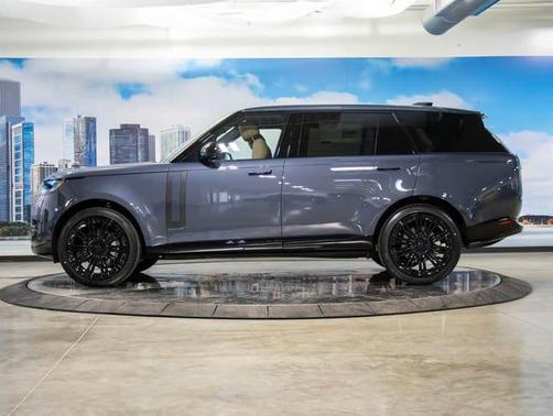 Varesine Blue 2026 Land Rover Range Rover SE