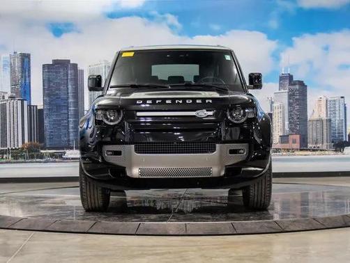 2025 Land Rover Defender 90 P400 X-Dynamic SE