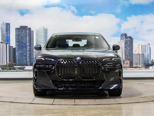 2025 BMW 760 i xDrive