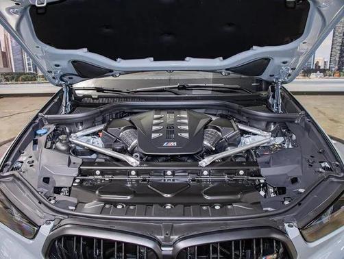 2026 BMW X6 M60i