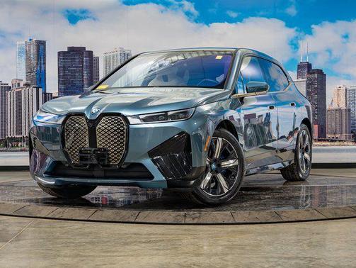 2025 BMW iX xDrive50