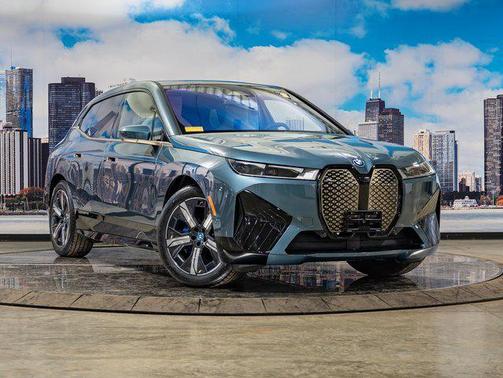 2025 BMW iX xDrive50