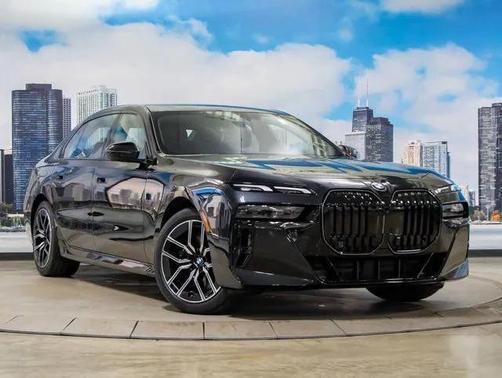 2025 BMW 760 xDrive
