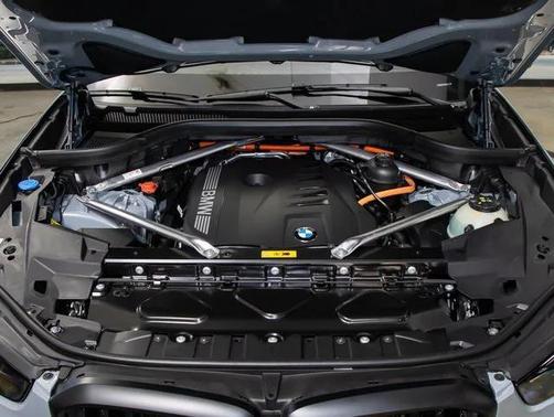 2026 BMW X5 PHEV xDrive50e