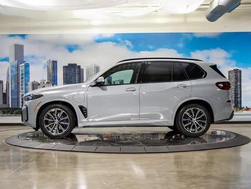 2026 BMW X5 PHEV xDrive50e