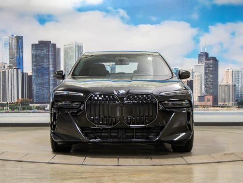 2025 BMW 760 i xDrive