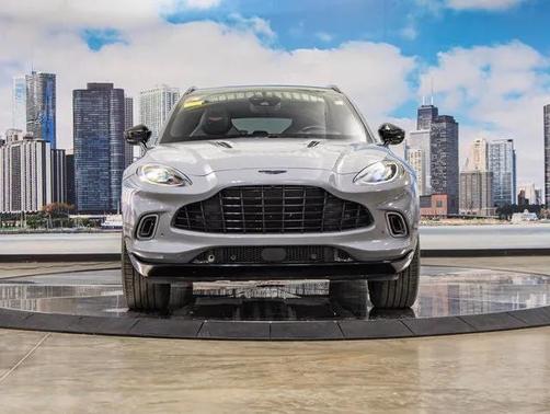 2021 Aston Martin DBX Base