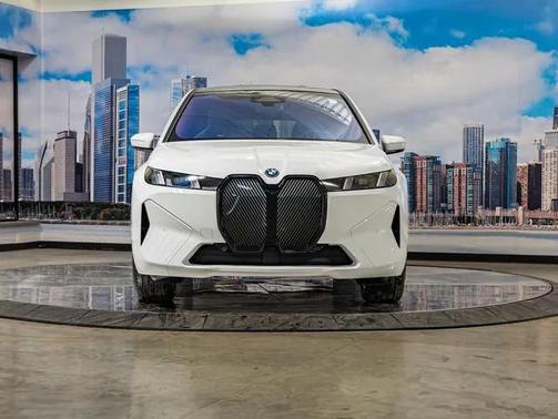 2026 BMW iX xDrive60