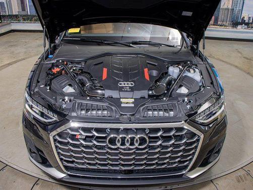 2024 Audi S8 4.0T
