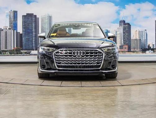 2024 Audi S8 4.0T