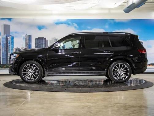 2026 Mercedes-Benz GLS 580 4MATIC