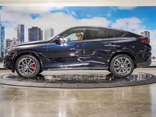 2026 BMW X6 M60i