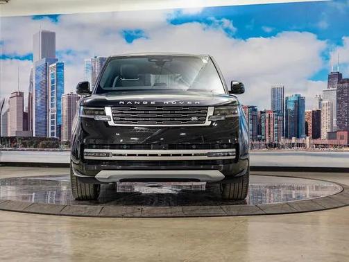2026 Land Rover Range Rover SE